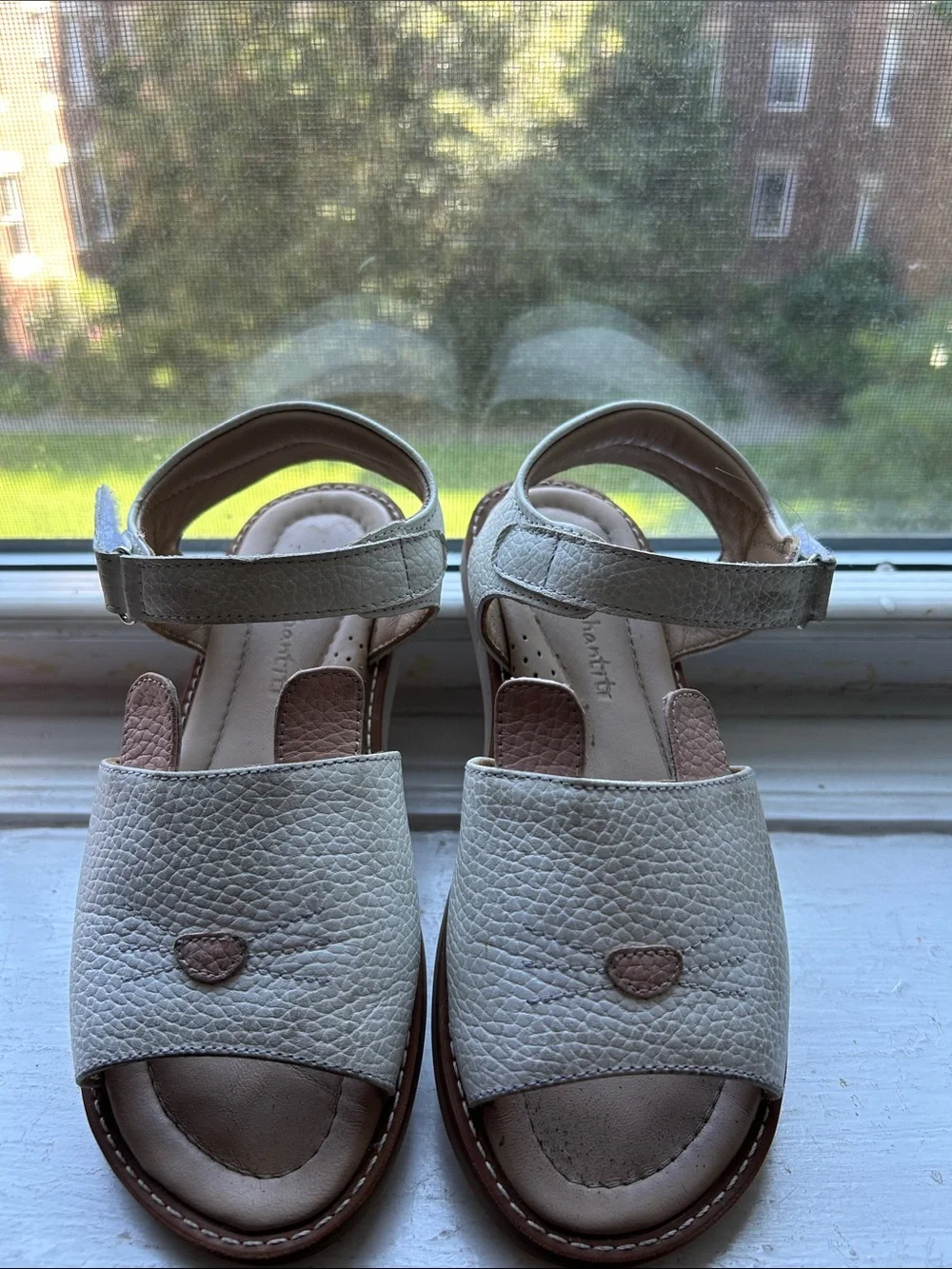 Elephantito White and Pink Girls' Sandals with Cat Motif
